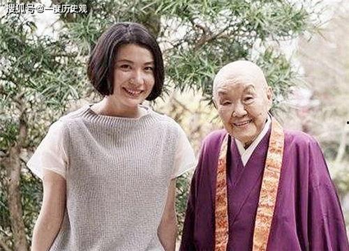 尼姑吃瓜视频,揭秘佛门中的另类生活趣事