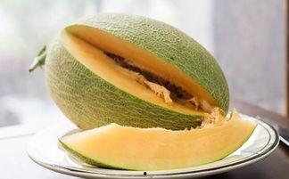 吃蜜瓜喉咙不适,喉咙不适的警示与应对